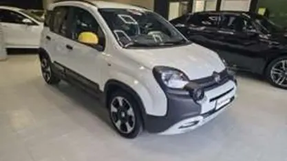 Usata Fiat Panda Cross Cross 69 CV (50 kW) 2025 Bianco met Utilitaria