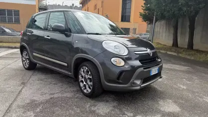 Usata Fiat 500L Trekking 120 CV (88 kW) 2014 Grigio Monovolume