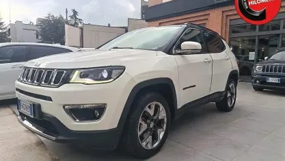 Usado Jeep Compass Limited 140 CV (102 kW) 2019 Blanco SUV