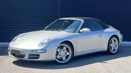 Usata Porsche 911 Carrera S Cabriolet 355 CV (261 kW) 2006 Argento Cabrio