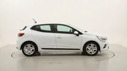 Usata Renault Clio Business 140 CV (102 kW) 2021 Biancobianco Utilitaria