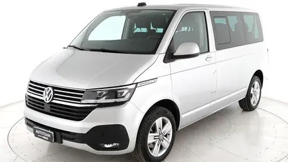 Argento Usata 2023 VW Caravelle Comfortline Monovolume | 39.800 € (Buon prezzo)