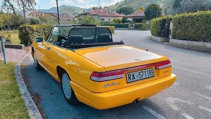 Usata Alfa Romeo Spider 109 CV (80 kW) 1991 Cabrio