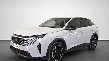 Usata Peugeot e-3008 Allure 156 kW (213 CV) 2025 SUV