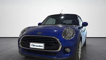 Usata Mini Cooper D Cabriolet 116 CV (85 kW) 2019 Cabrio