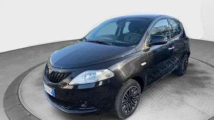 Nero Usata 2023 Lancia Ypsilon Silver Due volumi | 12.900 € (Buon prezzo)