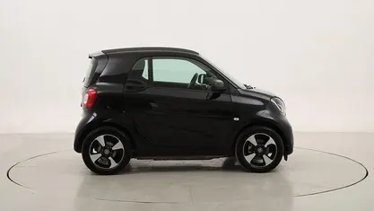 Usata Smart ForTwo Coupé Passion 41 kW (56 CV) 2022 Utilitaria