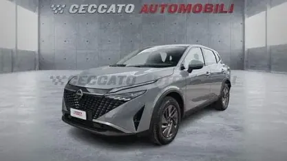 Usata Nissan Qashqai Acenta 140 CV (102 kW) 2025 Grigio SUV