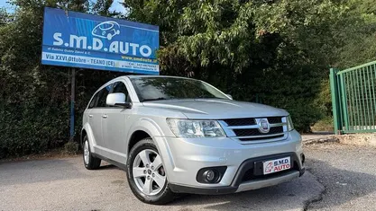 Usata Fiat Freemont Urban 140 CV (102 kW) 2012 Argento SUV