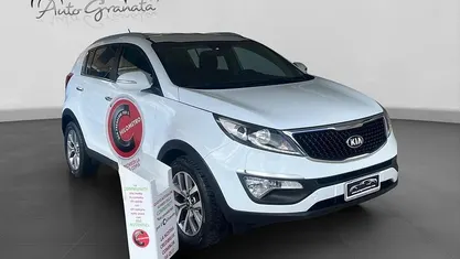Bianco Usata 2015 Kia Sportage SUV | 8990 € (Ottimo prezzo)