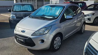 Grigio Usata 2010 Ford Ka Titanium Tre volumi | 4400 € (Buon prezzo)