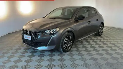 Usata Peugeot 208 Allure 102 CV (75 kW) 2022 Utilitaria