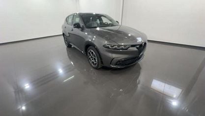 Occasion Alfa Romeo Tonale Sprint 130 ch (95 kW) 2023 Gris SUV