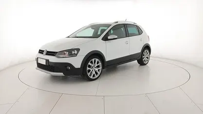 Usata VW Polo 90 CV (66 kW) 2016 Bianco puro Berlina