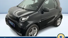 Nero metallizzato Usata 2020 Smart ForTwo Electric Drive Pure Tre volumi | 13.100 € (Buon prezzo)
