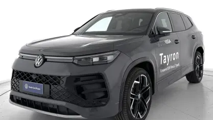 Usata VW Tayron R-line 193 CV (141 kW) 2025 Grigio pastello SUV