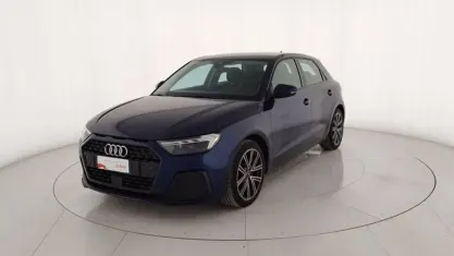 Usata Audi A1 Sportback Admired 95 CV (69 kW) 2023 Blu metallizzato Utilitaria