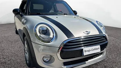 Usata Mini Cooper D Hype 116 CV (85 kW) 2017 Utilitaria
