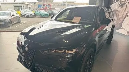 Usata Alfa Romeo Stelvio Quadrifoglio 519 CV (381 kW) 2026 SUV