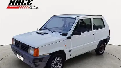Usata Fiat Panda Young 54 CV (39 kW) 2002 Bianco Utilitaria