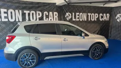 Usata Suzuki SX4 S-Cross 120 CV (88 kW) 2015 Grigio SUV