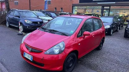 Usata Honda Jazz S 77 CV (56 kW) 2005 Rosso Utilitaria