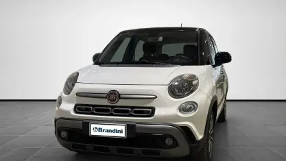Begagnad Fiat 500L Cross 95 HK (69 kW) 2019 Vit Minibuss