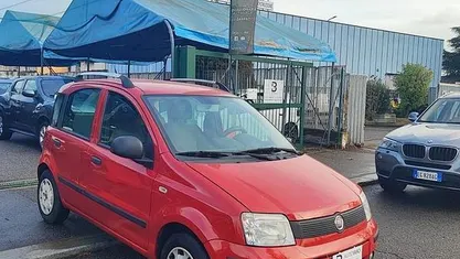 Usata 2012 Fiat Panda Classica Tre volumi | 3900 €