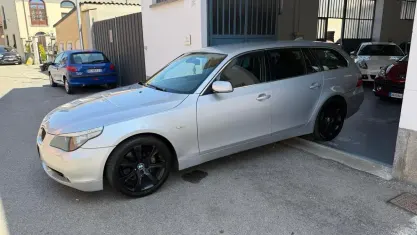 Usata BMW 530 163 CV (119 kW) 2005 Argento Station wagon