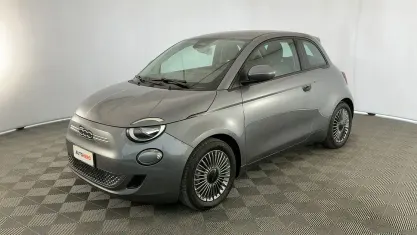 Usata Fiat 500e 86 kW (118 CV) 2024 Grigio Utilitaria