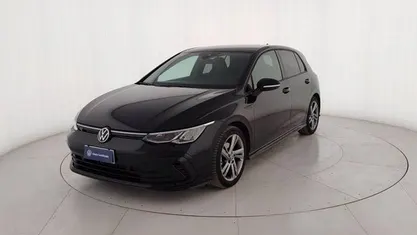 Usata VW Golf VIII R-line 150 CV (110 kW) 2023 Nero metallizzato Utilitaria