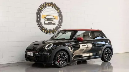 Verde Usata 2021 Mini John Cooper Works Due volumi | 27.800 € (Super prezzo)