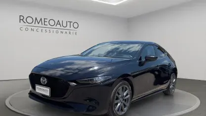 Usata Mazda 3 Homura-Line 122 CV (89 kW) 2021 Nero Berlina