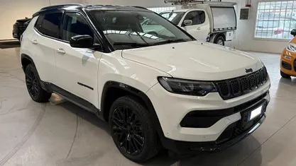 Bianco metallizzato Usata 2023 Jeep Compass SUV | 18.900 € (Super prezzo)