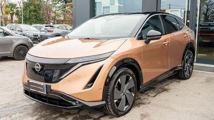 Gebraucht Nissan Ariya Evolve 44 kW (61 PS) 2022 Gold SUV