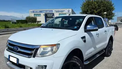 Gebraucht Ford Ranger Limited 150 PS (110 kW) 2015 Weiß Pickup