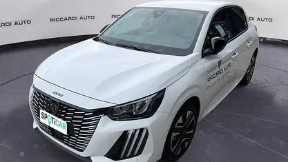Usata 2025 Peugeot 208 Allure Due volumi | 22.900 € (Buon prezzo)