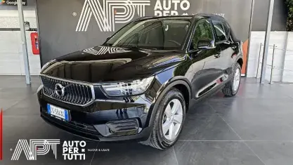 Occasion Volvo XC40 Momentum 129 ch (94 kW) 2021 Noir SUV