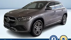 Grigio metallizzato Usata 2023 Mercedes GLA200 SUV | 35.800 € (Super prezzo)