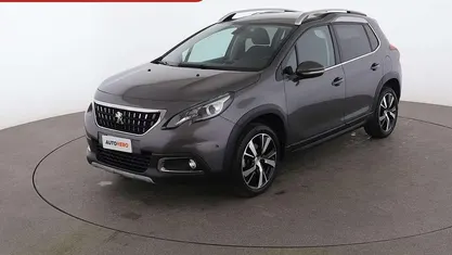 Grigio Usata 2017 Peugeot 2008 Allure SUV | 11.799 € (Buon prezzo)