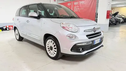 Argento Usata 2020 Fiat 500L Lounge Monovolume | 13.900 € (Buon prezzo)