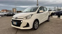 Bianco Usata 2017 Hyundai i10 Due volumi | 6500 € (Buon prezzo)
