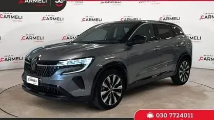 Usata Renault Austral Techno 158 CV (116 kW) 2024 Grigio SUV