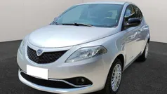 Argento Usata 2017 Lancia Ypsilon Gold Due volumi | 11.300 € (Molto cara)