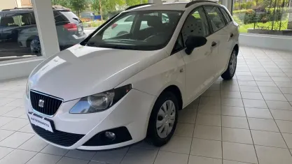 Usata Seat Ibiza ST Style 75 CV (55 kW) 2012 Bianco Station wagon