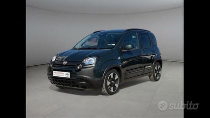 Usata Fiat Panda Cross 70 CV (51 kW) 2024 Verde Utilitaria