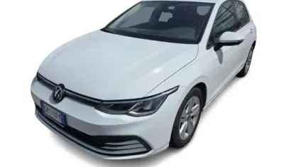 Usata VW Golf VIII Life 110 CV (80 kW) 2023 Bianco Berlina