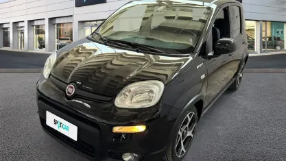 Usata Fiat Panda Sport 70 CV (51 kW) 2021 Nero Utilitaria