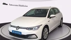 Usata 2023 VW Golf VIII Style Tre volumi | 27.500 € (Buon prezzo)