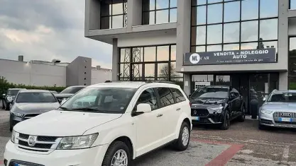 Usata Fiat Freemont 140 CV (102 kW) 2012 Bianco SUV